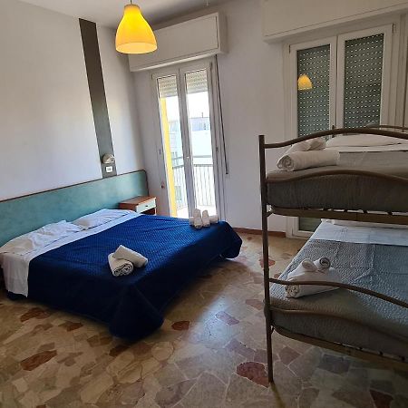 Hotel Ariosto ريميني المظهر الخارجي الصورة